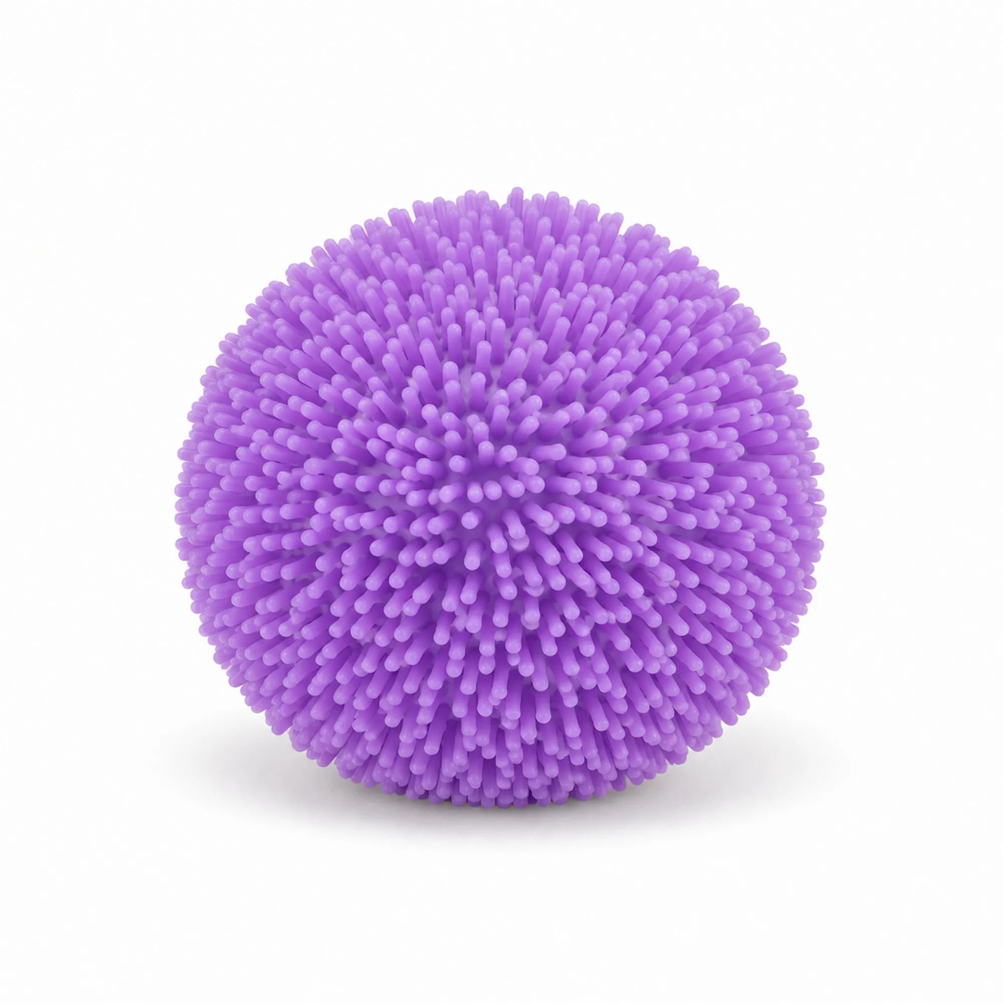Lila Cool Mix Squishy tüskés stresszlabda fehér háttér előtt