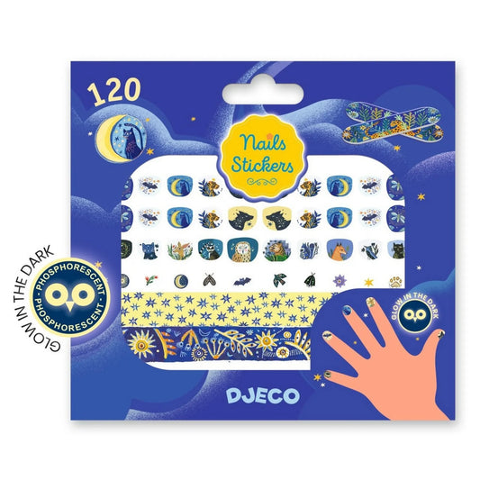 Djeco Moonlight Reflections körömmatrica szett csomagolása, 120 foszforeszkáló körömmatricával és csillagos, éjszakai mintákkal.