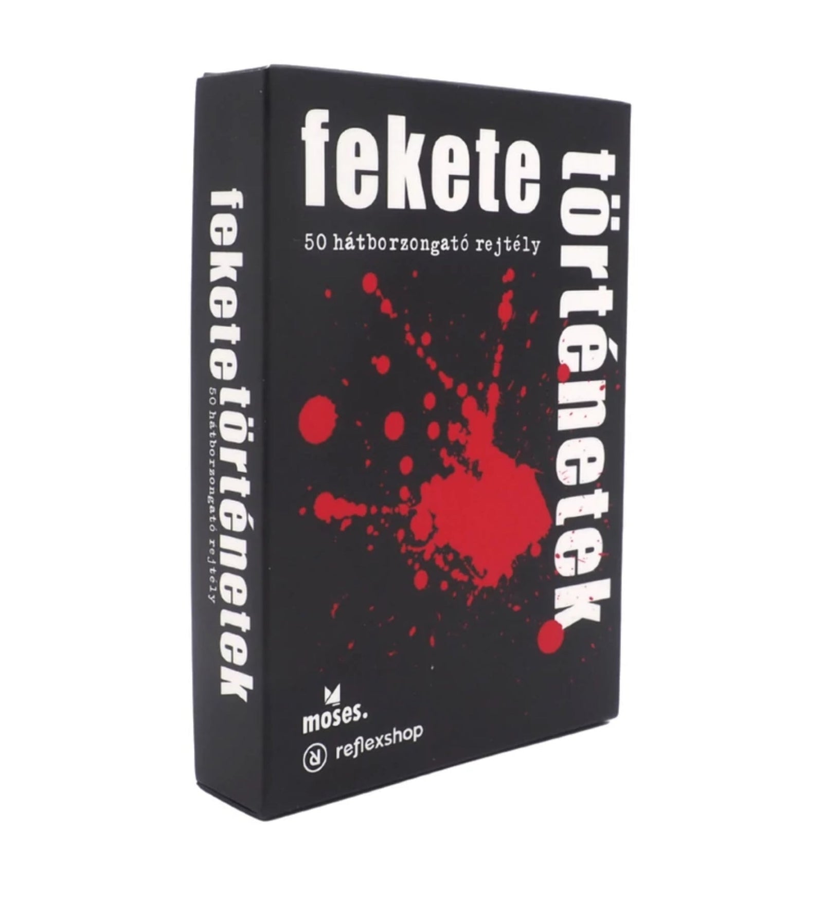A Fekete történetek társasjáték doboza, fekete háttéren vörös festékfröccsenéses grafikával, „50 hátborzongató rejtély” felirattal.