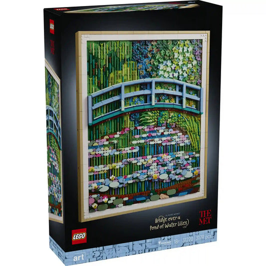 LEGO Art: Claude Monet Híd a vízililiomos tó felett 31220, 3179 darabos termékdoboz elölnézete a kész alkotással.