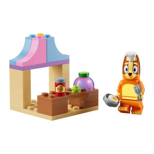LEGO Bluey Bingo elegáns étterme (30713) megépített modellje.