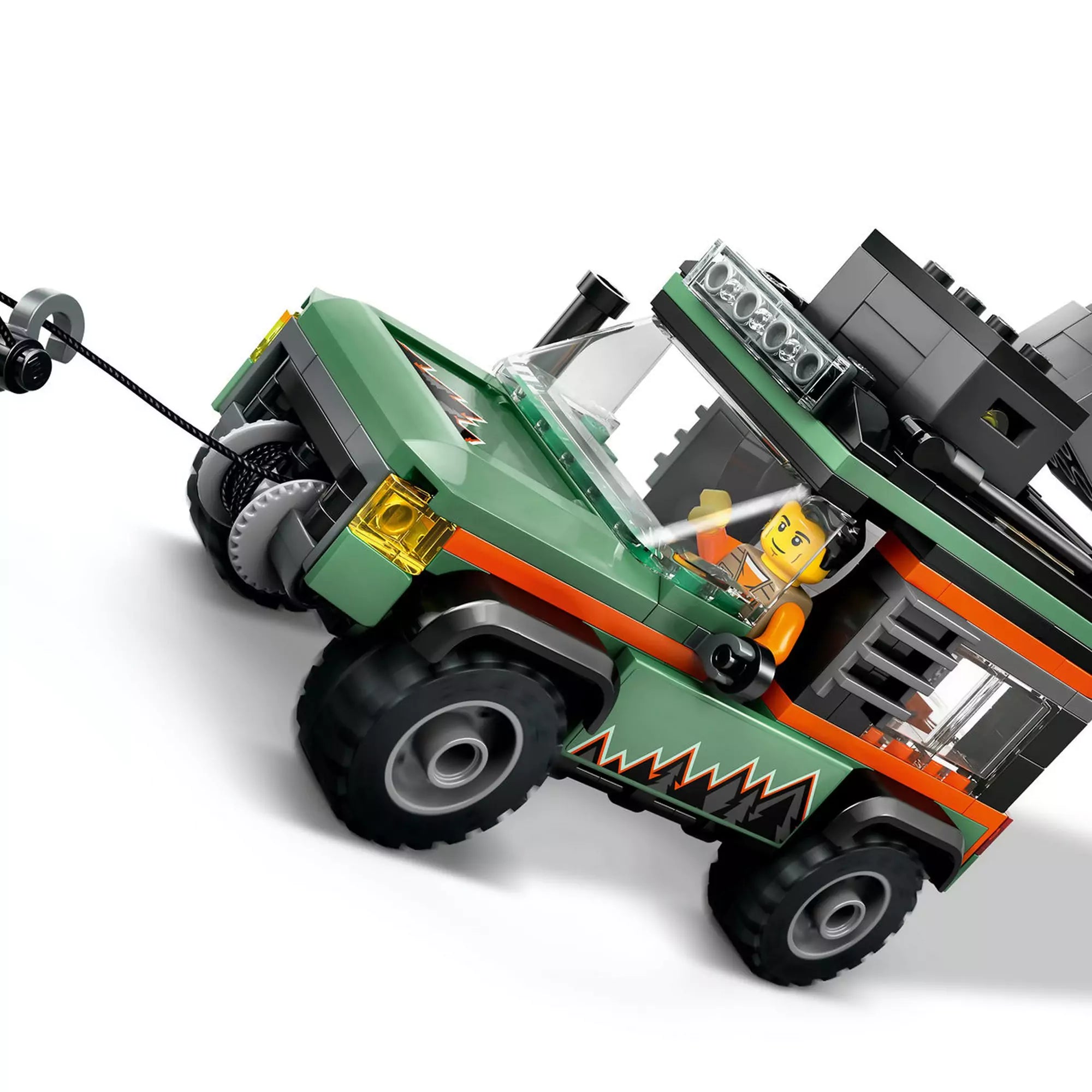 LEGO City 4x4-es off-road terepjáró 60447 - strapabíró terepjáró csörlővel, terepre tervezett kalandokhoz.