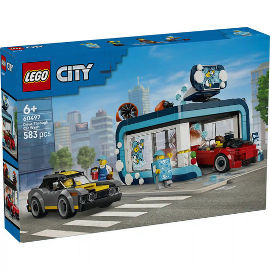 LEGO City Önkiszolgáló autómosó 60497 dobozkép autómosó épülettel, piros kabrióval, fekete-sárga izomautóval és minifigurákkal