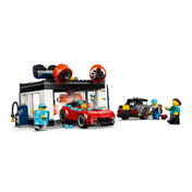 LEGO City Önkiszolgáló autómosó 60497 autómosó állomás piros kabrióval, izomautóval és interaktív tisztítóelemekkel