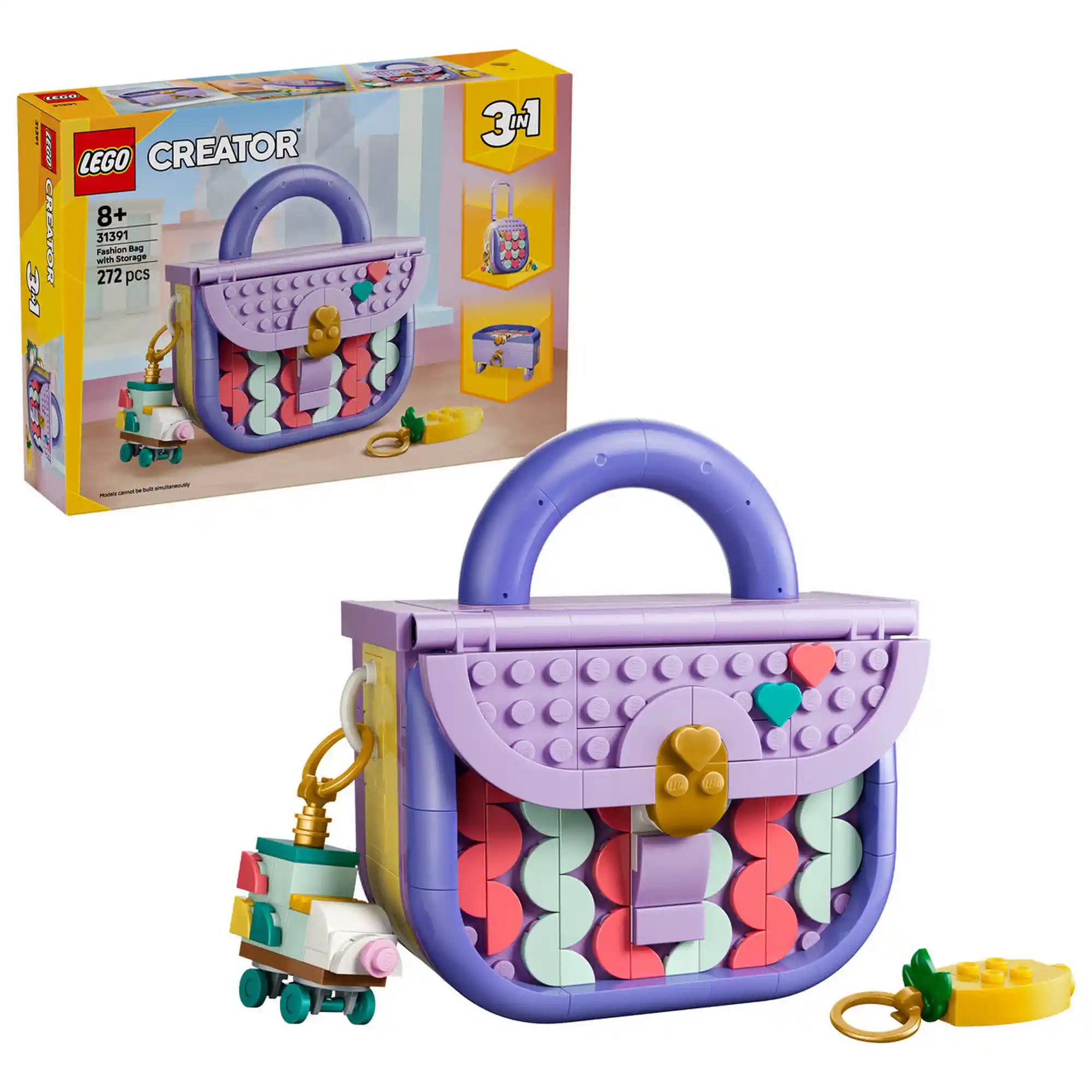 LEGO Creator 3 az 1-ben Dekorálható táska (31191) készlet doboza és megépített lila kézitáska modell citrom és görkorcsolya kulcstartóval, részletgazdag mintázattal és nyitható fedéllel.