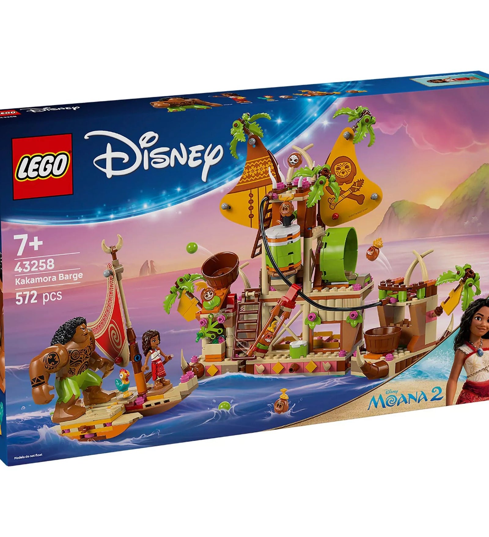 LEGO Disney: A kakamorák hajója (43258) dobozkép, amelyen Moana, Maui és a színes, részletgazdag bárka látható a Disney Moana 2 film alapján.