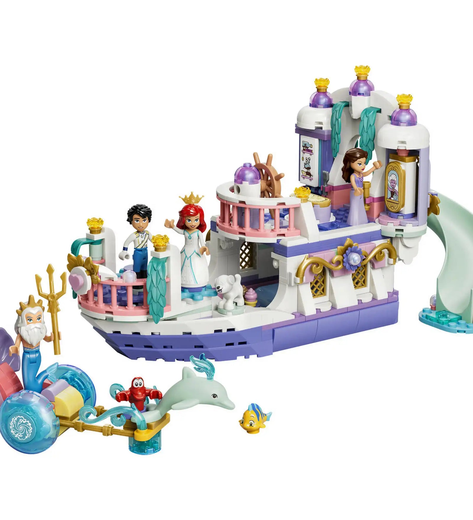 LEGO Disney: Ariel esküvői hajója 43299, 519 darabos készlet teljes összeépített modellje Ariel, Eric, Vanessa, Triton, Sebastian és Ficánka figuráival.