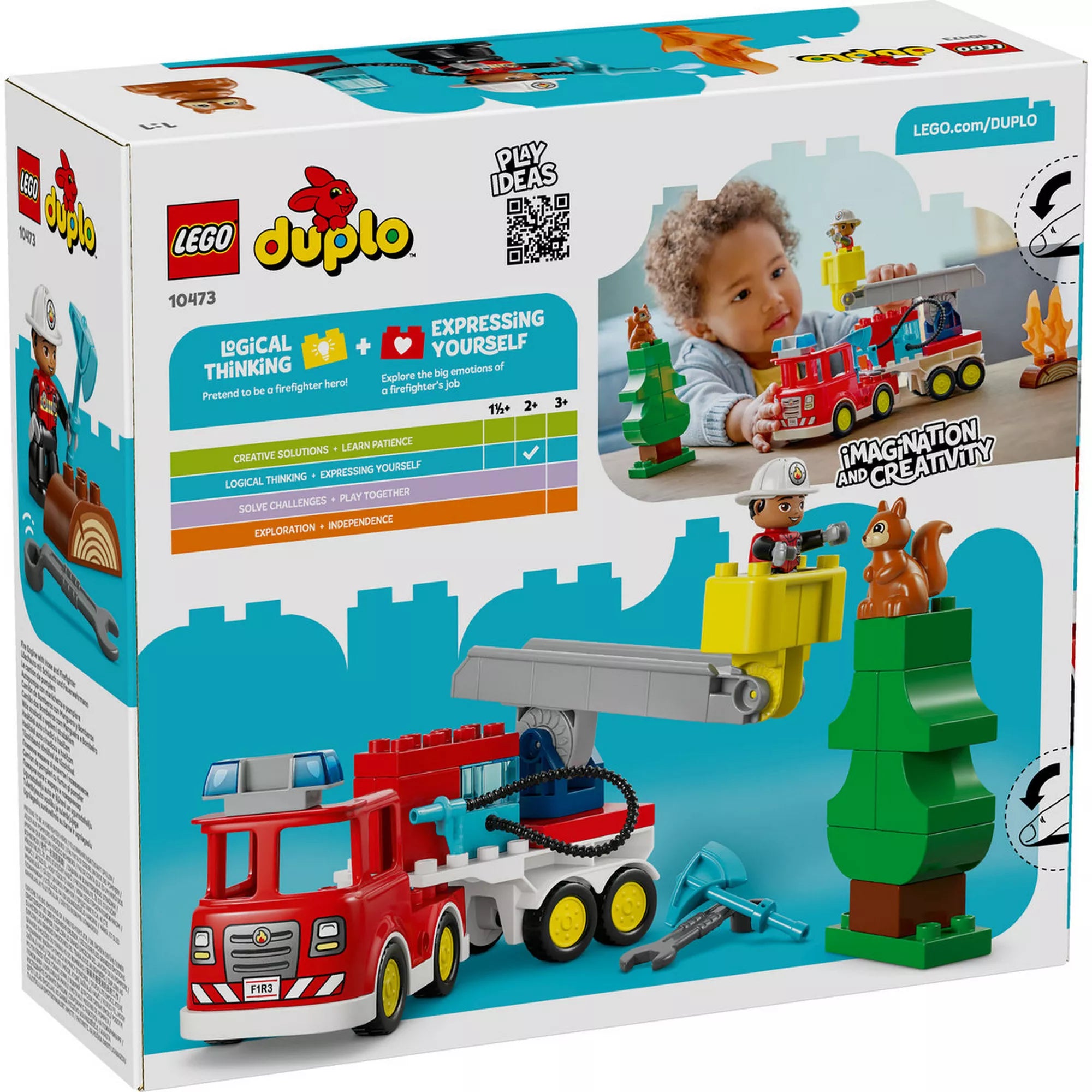 LEGO DUPLO Tűzoltóautó 10473 készlet hátoldala, a játék funkcióival, a mozgatható létrával, tömlővel, kiegészítő elemekkel és a szerepjáték lehetőségeit bemutató jelenetekkel.
