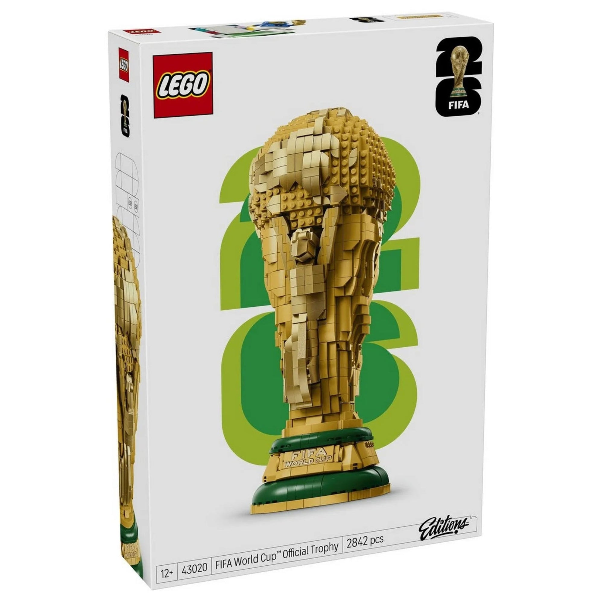 LEGO Editions: A FIFA labdarúgó-világbajnokság hivatalos trófeája, 43020, 2842 darabos készlet dobozképe a megépíthető arany világbajnoki trófea LEGO modelljével.