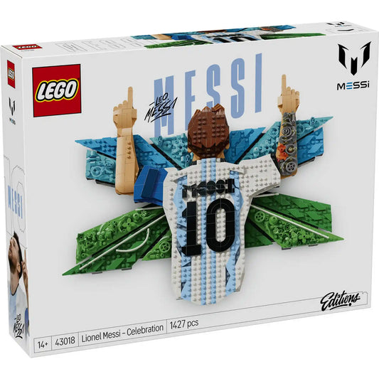 Hátoldali dobozkép

Alt szöveg: LEGO Lionel Messi – Gólöröm (43018) hátoldali dobozkép, amely a kész falra szerelhető alkotást mutatja, valamint egy enteriőrképet, ahol a modell dekorációként díszíti a szobát.
