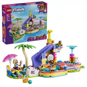 LEGO Friends Egy vidám nap az aquaparkban 42676 készlet dobozképe és az összeépített aquapark csúszdával, medencével, pálmafával és állatfigurákkal.