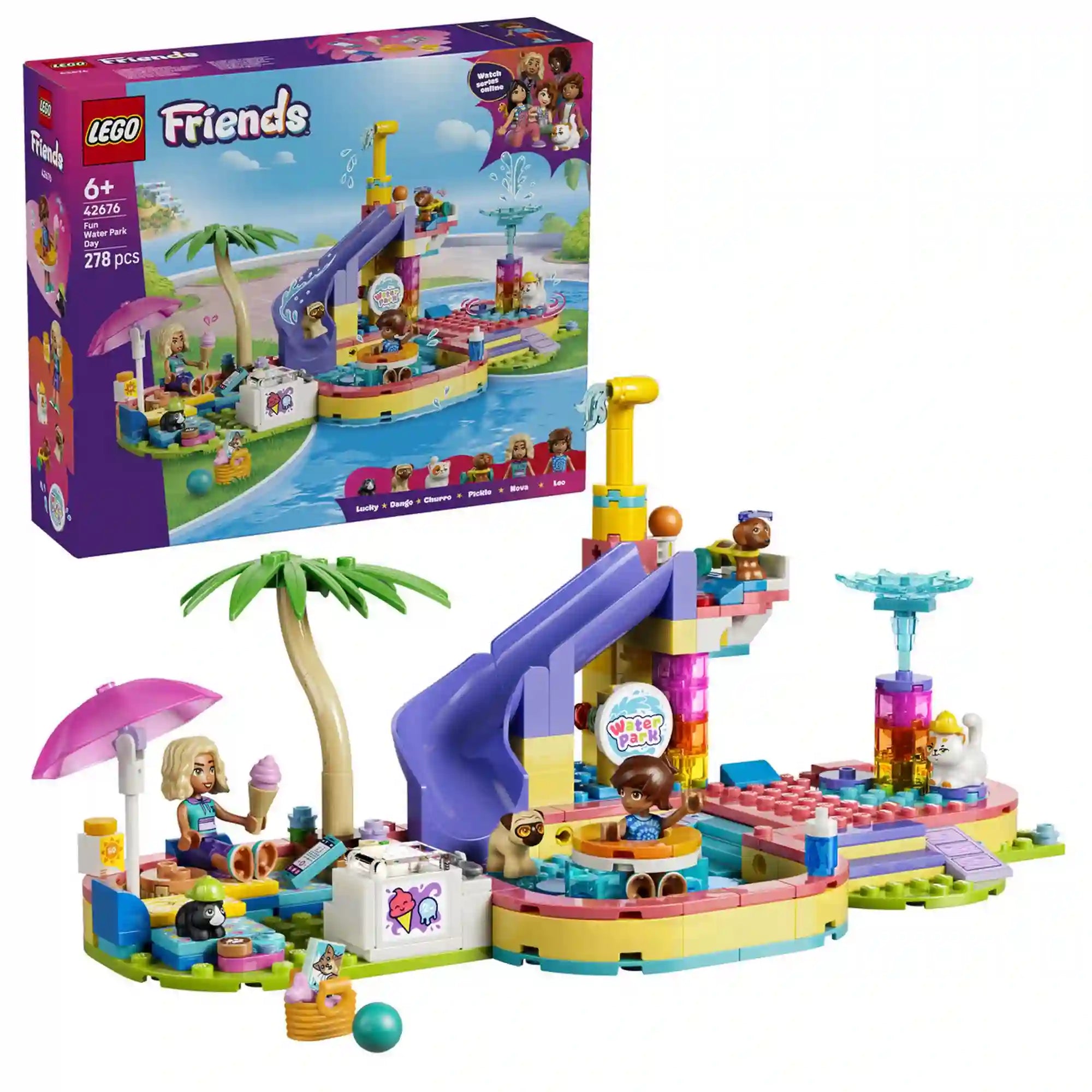 LEGO Friends Egy vidám nap az aquaparkban 42676 készlet dobozképe és az összeépített aquapark csúszdával, medencével, pálmafával és állatfigurákkal.