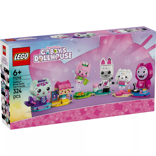 LEGO® Gabby babaháza Gabby cicabarátai 11215 készlet dobozának eleje, hat megépíthető cicakarakterrel és színes kiegészítőkkel, 6 éves kortól.