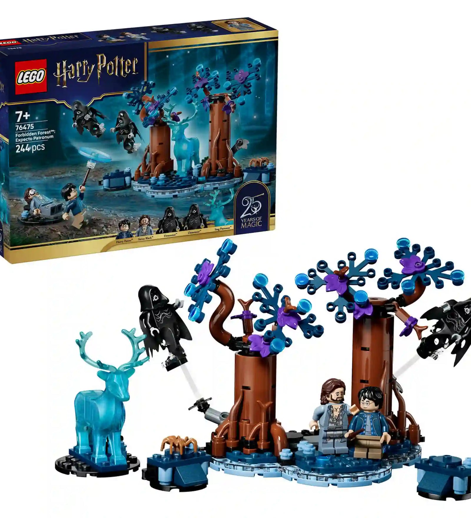 LEGO Harry Potter™ A Tiltott Rengeteg: Expecto Patronum (76475) készlet doboza és a megépített jelenet Harry Potterrel, Sirius Blackkel, dementorokkal és a szarvas patrónussal.