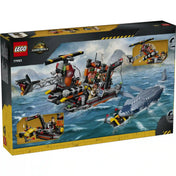 Doboz hátulja: A LEGO Jurassic World A mosasaurus támadása készlet hátoldala, amely bemutatja a hajó, a Mosasaurus és a játékelemek funkcióit.