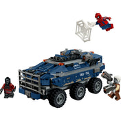 LEGO Marvel Pókember: a rabszállító üldözése készlet hatkerekű páncélozott járművel, Pókember, Tarantula és Sírkő minifigurákkal.