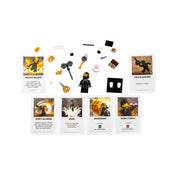 Cole LEGO NINJAGO minifigura felszerelésekkel és képességkártyákkal.