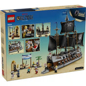 A LEGO ONE PIECE: Garp tengeri csatahajója 75646 készlet hátoldala, amely bemutatja a hajó belső tereit, játéklehetőségeit és a különböző jeleneteket.