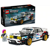 LEGO BMW M3 (E30) doboz, megépített autó és BMW Motorsport minifigura.