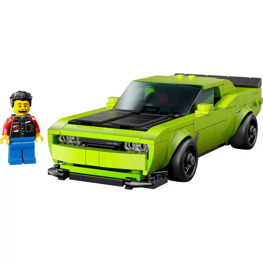 LEGO Dodge Challenger SRT Hellcat (77237) zöld autó minifigurával, autentikus SRT emblémával.