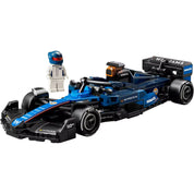A LEGO Speed Champions Williams Racing FW46 versenyautó teljes szerelvényben, mellette a hozzá tartozó pilóta minifigurával.