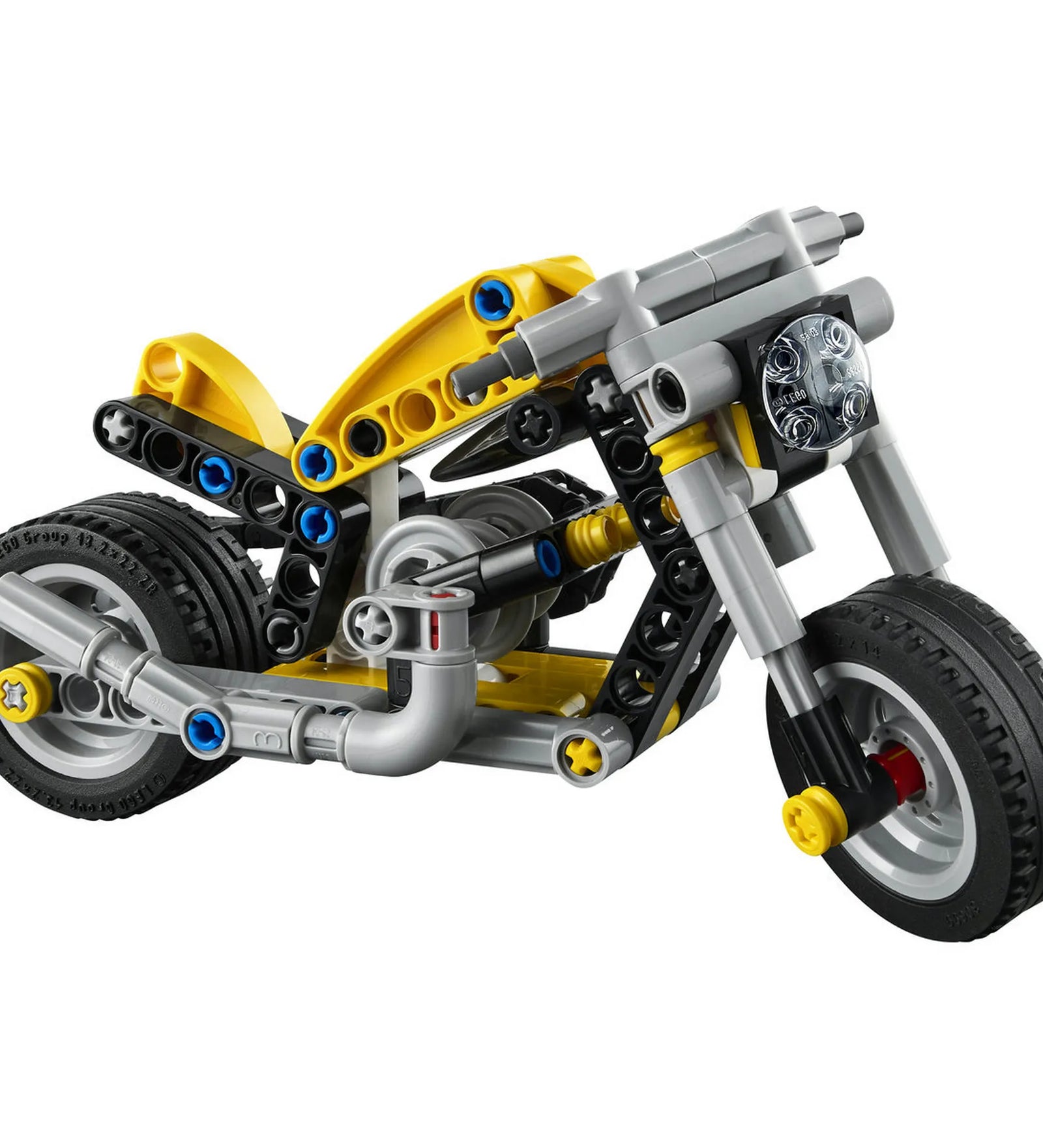 LEGO Technic: Sárga motorkerékpár 42225, 151 darabos – a megépített sárga Technic motorkerékpár modell fehér háttéren, részletes vázzal, lánccal és kerekekkel.