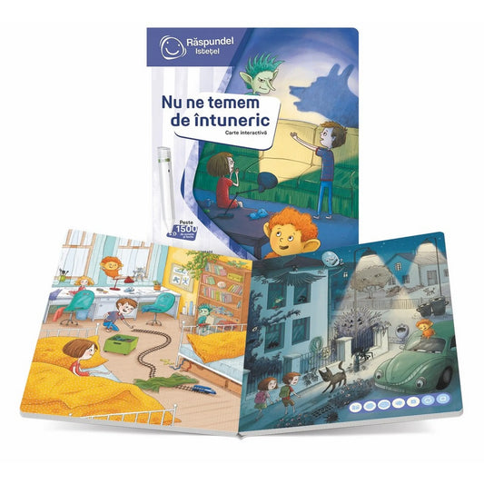 Nu ne temem de întuneric interaktív gyerekkönyv belső oldalpárja, nappali és éjszakai jelenetekkel, félelmeket feldolgozó színes illusztrációkkal.