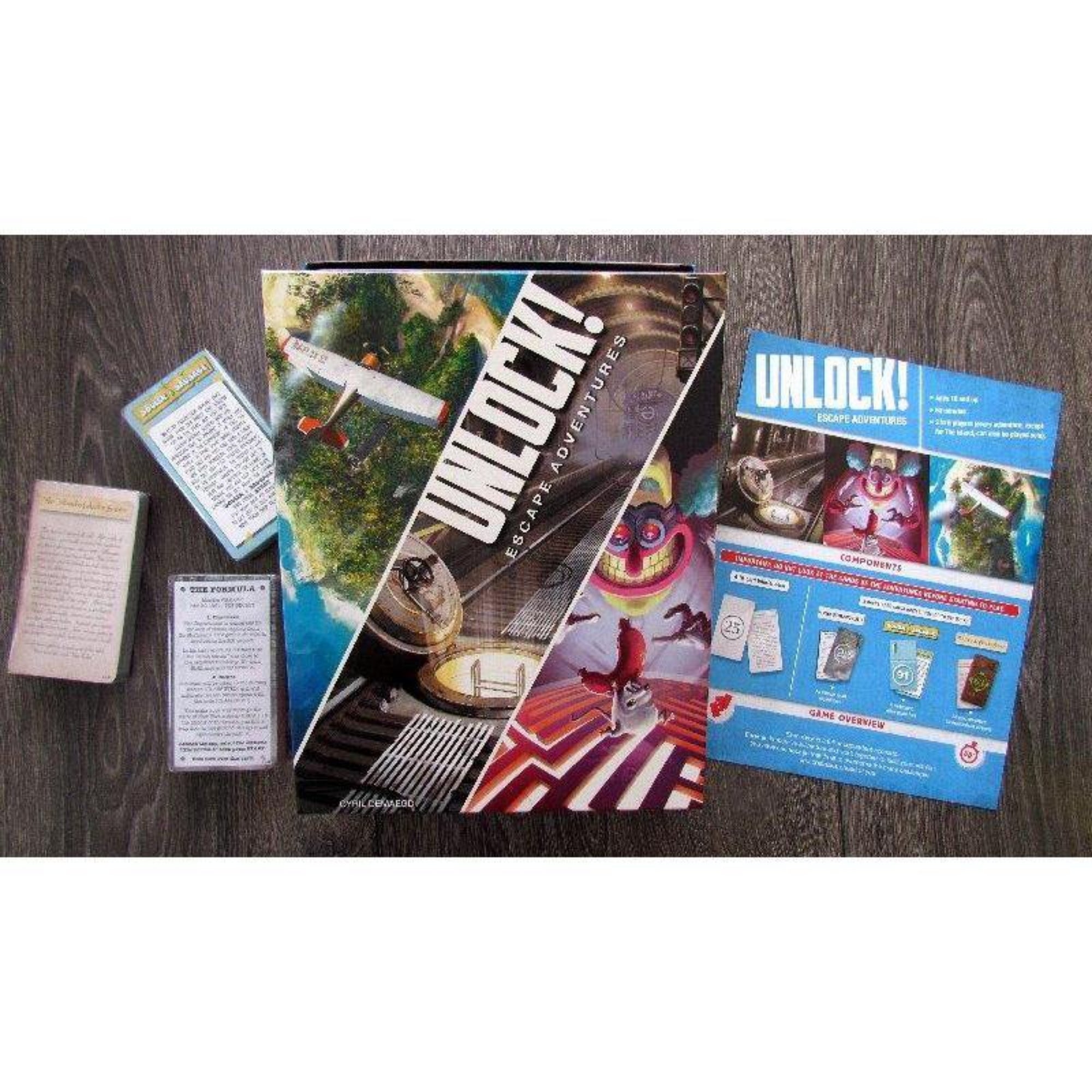 Unlock! Escape Adventures társasjáték tartalma: a doboz, szabályfüzet és több pakli kártya, amelyek az izgalmas szabadulószoba-kalandokat rejtik.