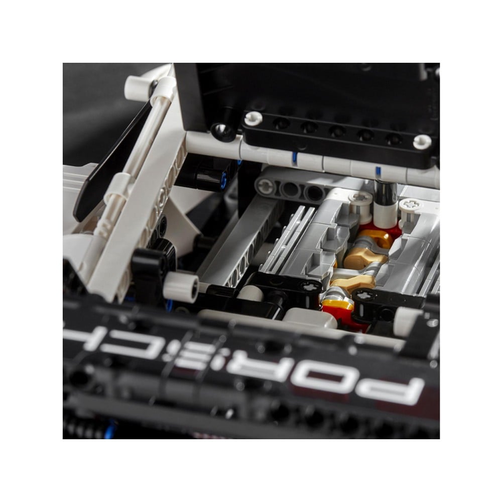 LEGO Technic Porsche 911 RSR 42096 1580 darabos