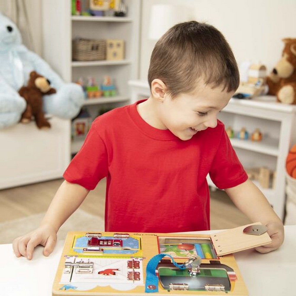 Melissa & Doug Fa készségfejlesztő játék, Lakatok és zárak