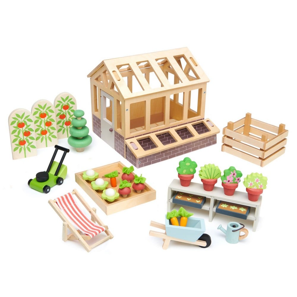 GreenhouseAndGarden2-min.jpg