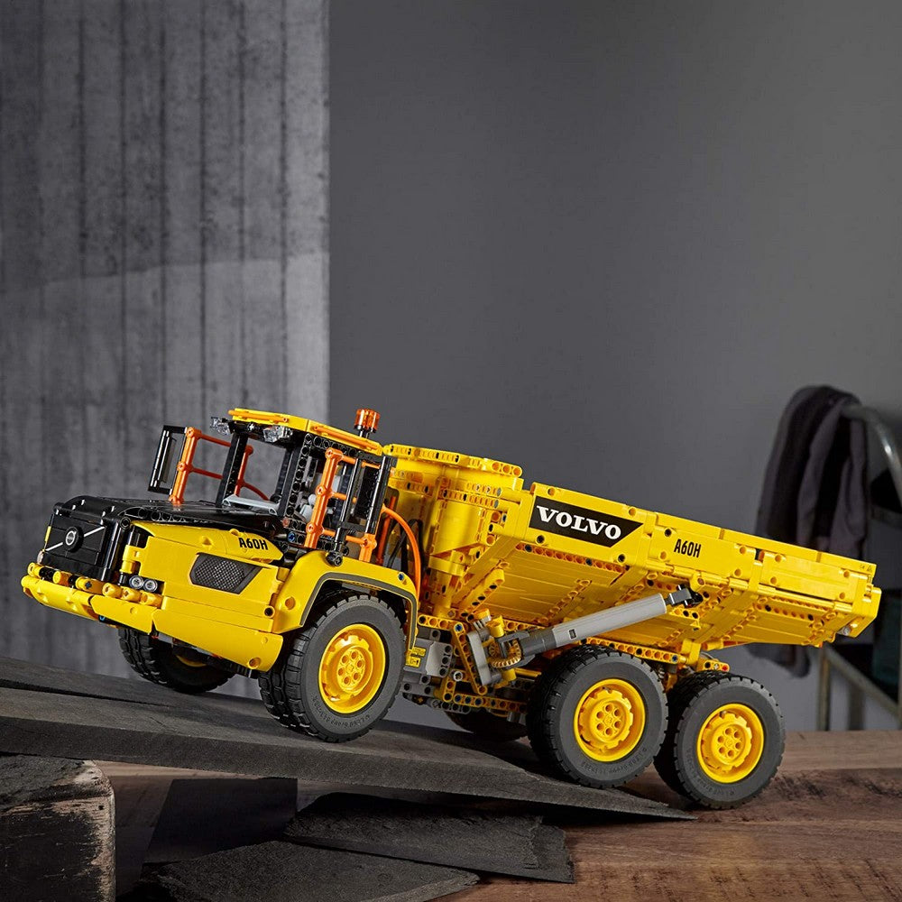 LEGO Technic 6x6-os Volvo csuklós szállítójármű 42114 2193 darabos