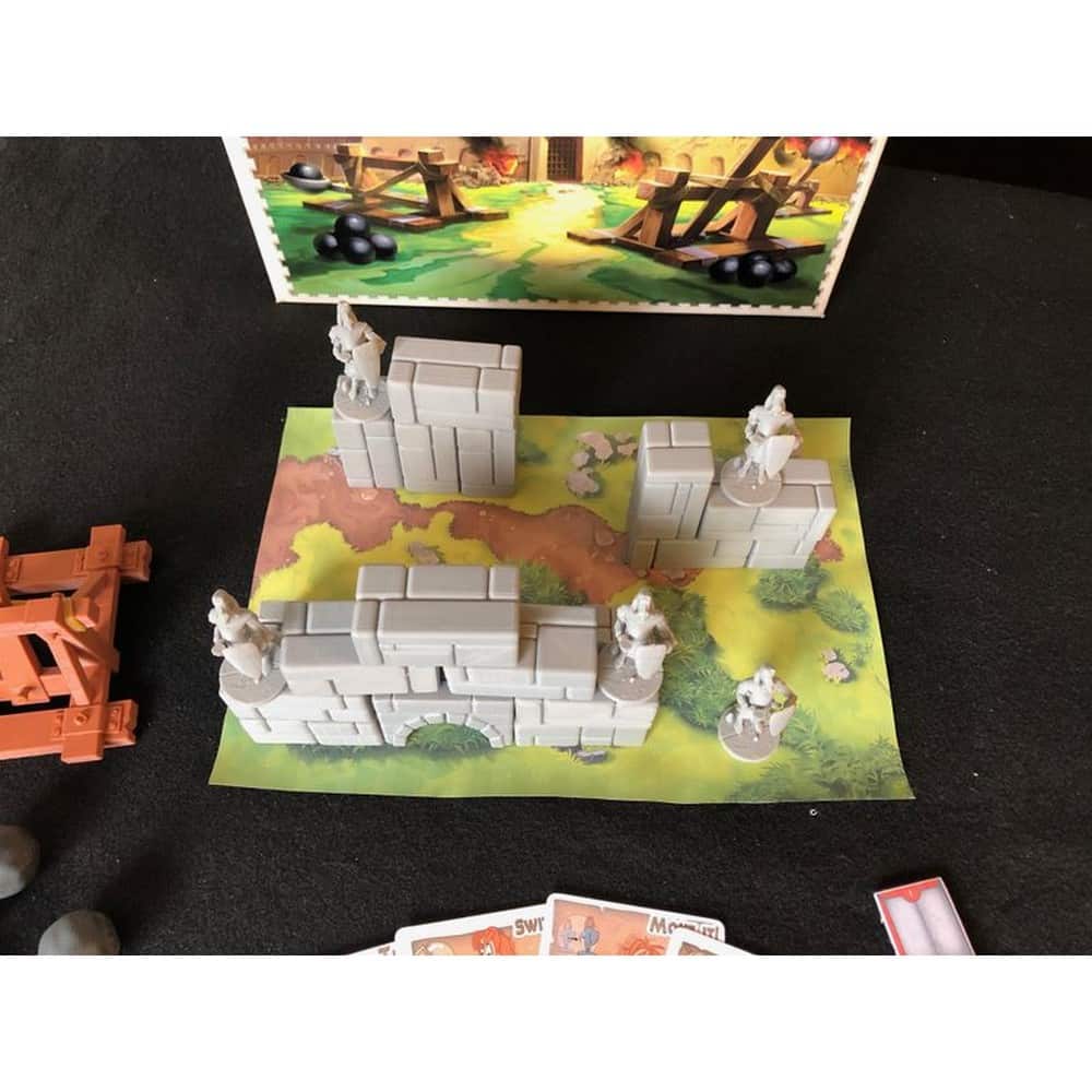 Catapult Feud angol nyelvű társasjáték