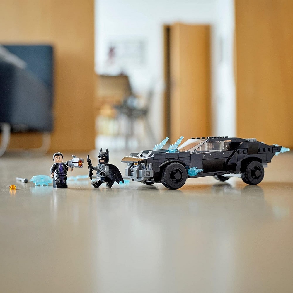 LEGO Super Heroes Batmobile™: Penguin™ hajsza 76181 392 darabos