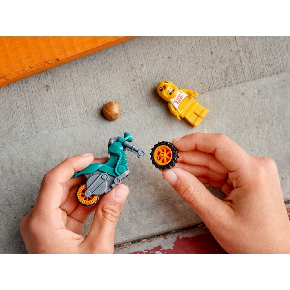 LEGO City Chicken kaszkadőr motorkerékpár 60310 10 darabos
