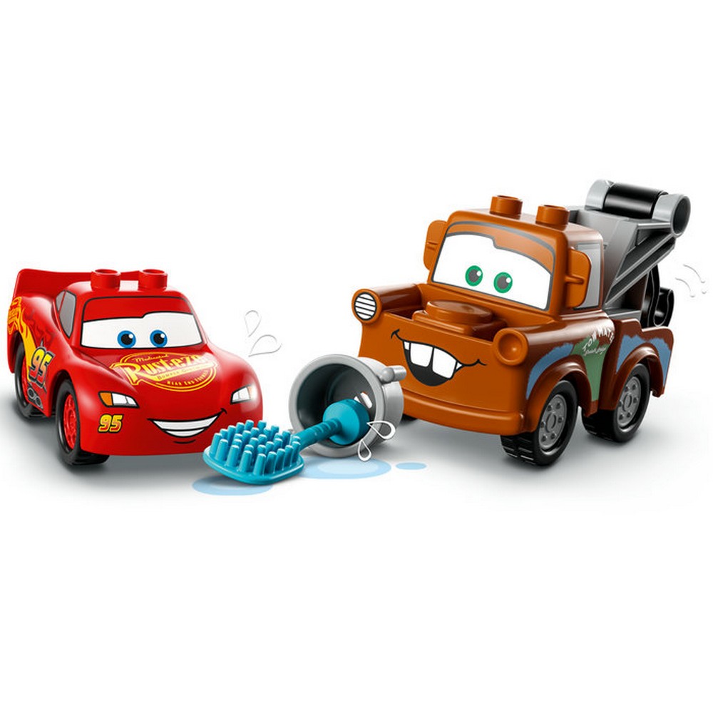 LEGO DUPLO Villám McQueen és Matuka vidám autómosása 10996 29 darabos