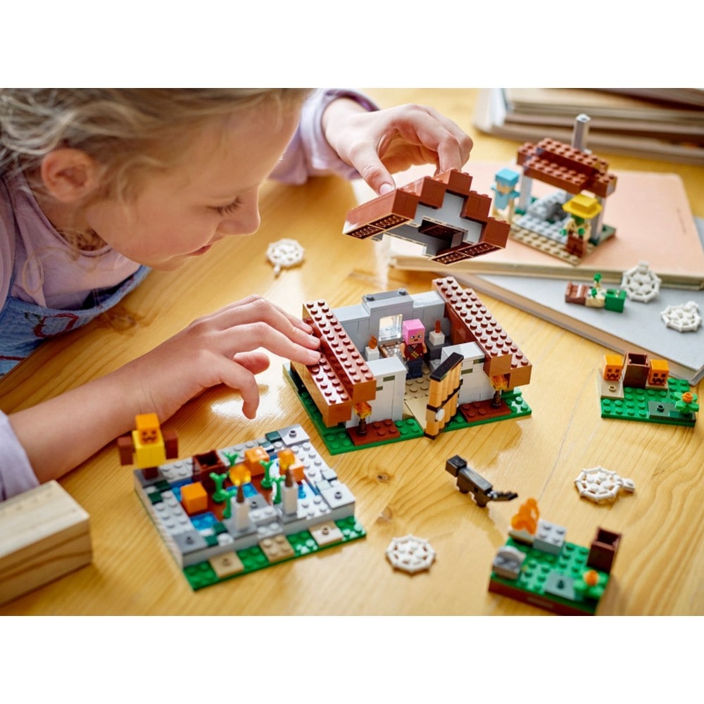 LEGO Minecraft™ Az elhagyatott falu 21190 422 darabos